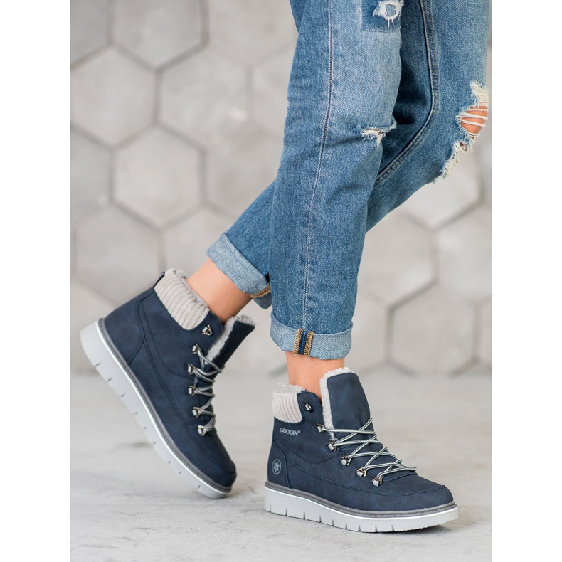 Goodin Trappeurs sur la plate-forme bleu 2