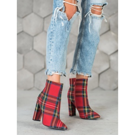 Seastar Bottes élégantes sur un poteau rouge multicolore 2