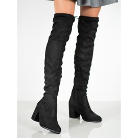 Ideal Shoes Cuissardes en daim le noir 3