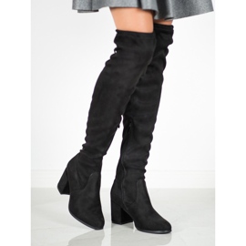 Ideal Shoes Cuissardes en daim le noir 4