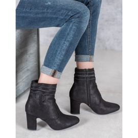 Kylie Bottines à talons en daim le noir 5