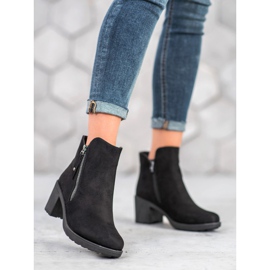 Diamantique Bottes décontractées sur un poteau le noir 2