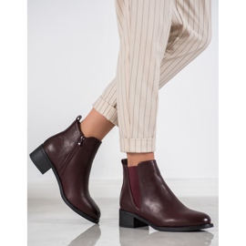 Ideal Shoes Bottes classiques avec une bande élastique rouge 1