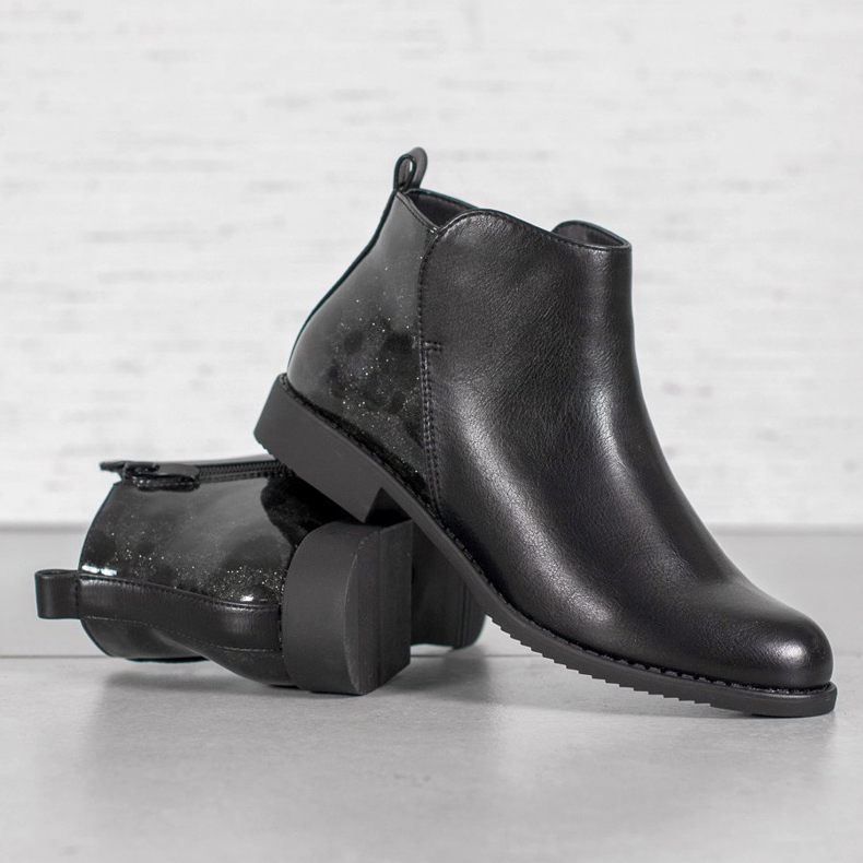 J. Star Bottes à talons plats noir 1