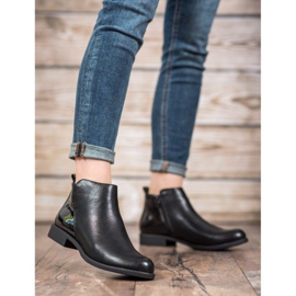 J. Star Bottes à talons plats le noir 2 J. Star Bottes à talons plats le noir 2