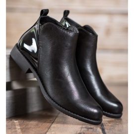 J. Star Bottes à talons plats noir 1