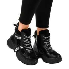 Baskets isolées noires pour femmes F803-7 le noir 2