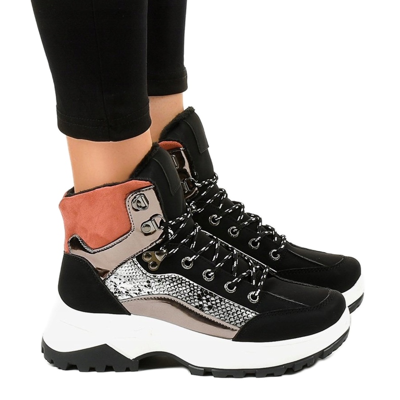 Baskets isolées noires pour femmes F-19208-1 multicolore 1