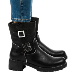 Bottines noires avec boucle A-339 le noir 2