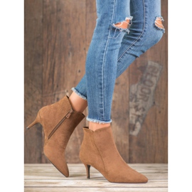 Kylie Bottines en daim sur un talon haut brun 5