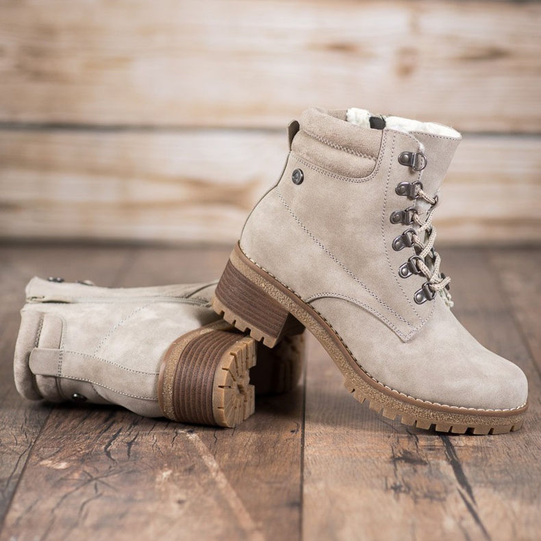 Goodin Bottes beiges avec peau de mouton 2