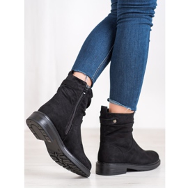 J. Star Travailleurs noirs 2