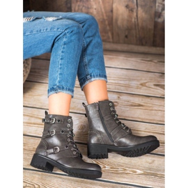 Cm Paris Travailleurs gris avec des perles 1 Cm Paris Travailleurs gris avec des perles 1