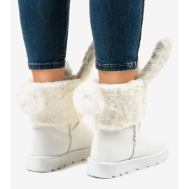 Bottes Eskimo isolées blanches NB137 3