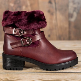 Marquiz Travailleurs chauds avec de la fourrure rouge 2 Marquiz Travailleurs chauds avec de la fourrure rouge 2