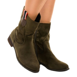 Bottines plates isolées vertes 99-110 1
