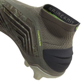 Chaussures de foot Adidas Jr Predator 19+ Fg M EF8213 gris gris 1