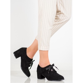 SHELOVET Escarpins attachés sur un pilier le noir 1