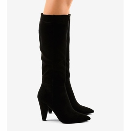 Boots femme en daim noir sur le poteau 8677 le noir 3