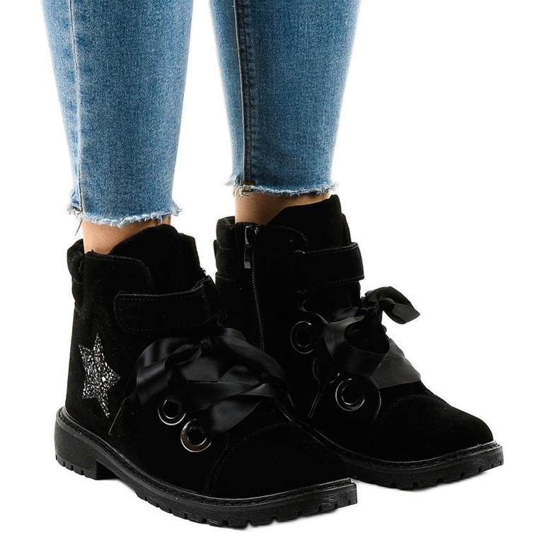 Chaussures de randonnée noires avec une étoile TL51-1 1