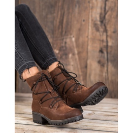 Kylie Travailleurs du sport brun 1