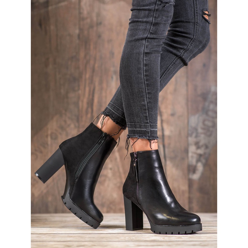 Bestelle Bottes noires sur la plate-forme le noir 2