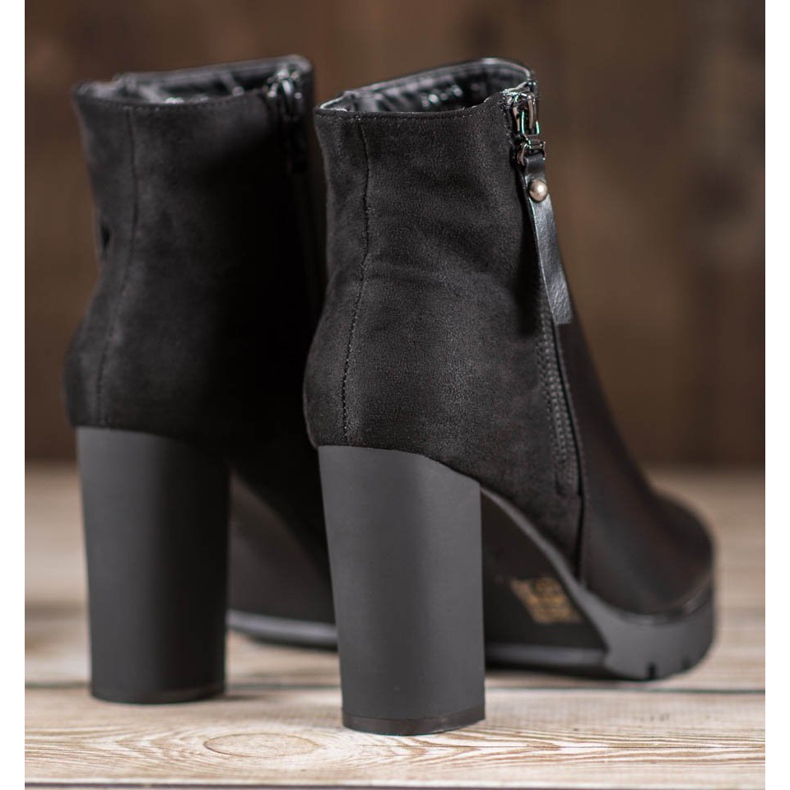 Bestelle Bottes noires sur la plate-forme 1