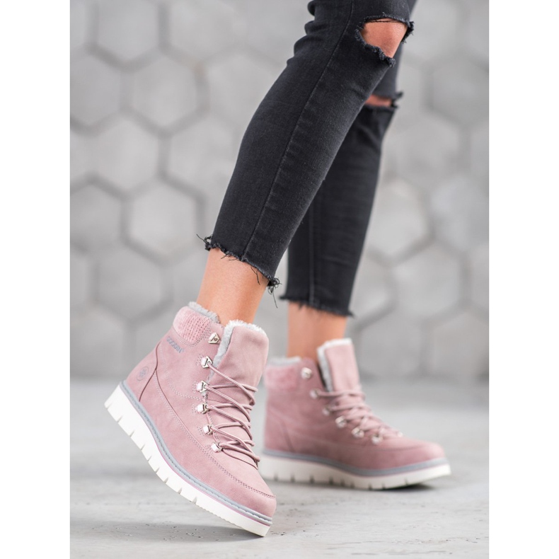 Goodin Trappeurs sur la plate-forme rose 1