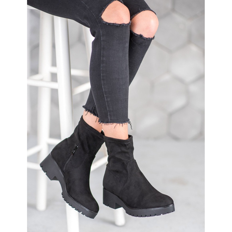 SHELOVET Bottes noires sur la plate-forme le noir 2 SHELOVET Bottes noires sur la plate-forme le noir 2