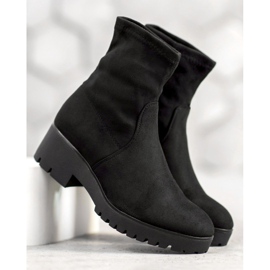 SHELOVET Bottes noires sur la plate-forme le noir 1 SHELOVET Bottes noires sur la plate-forme le noir 1