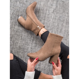 Super Mode bottines hautes sur un poteau brun 4
