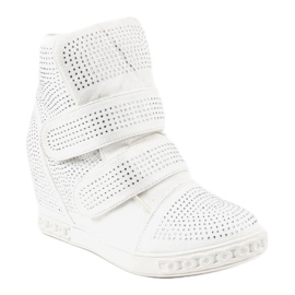 Baskets compensées blanches avec clous KLS-112-3 1