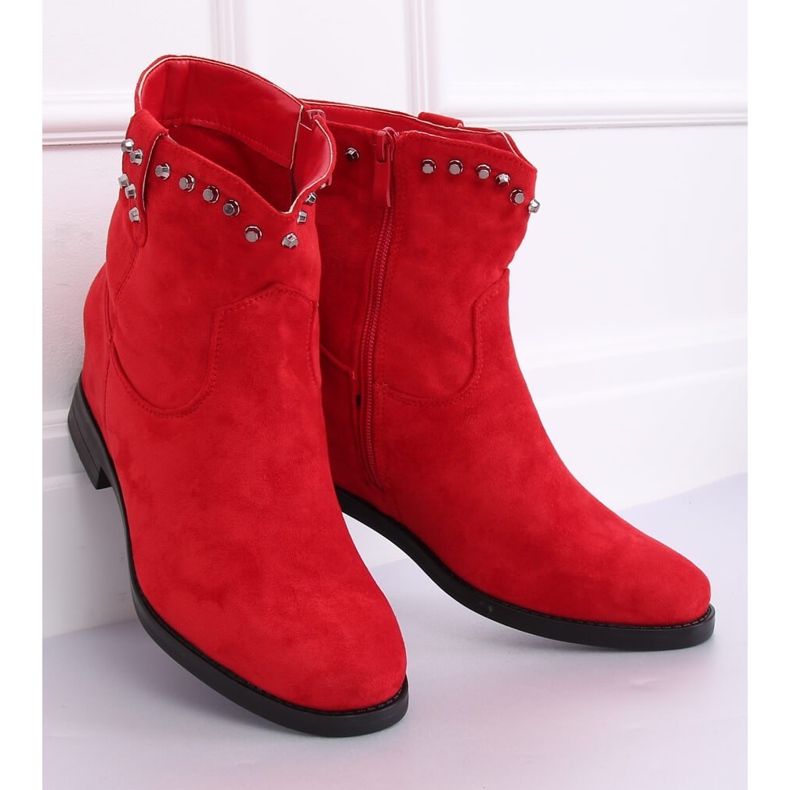 Bottes rouges sur un coin caché G-7606 Rouge 2