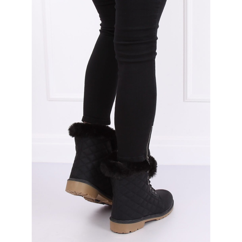 Bottes en bois matelassées noires Z140 Black 1