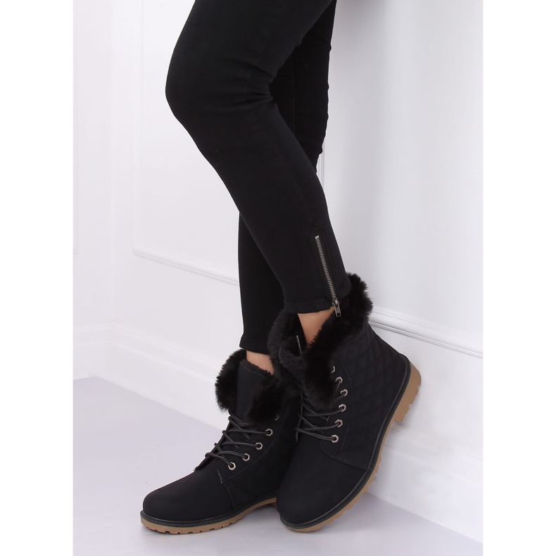 Bottes en bois matelassées noires Z140 Black 2
