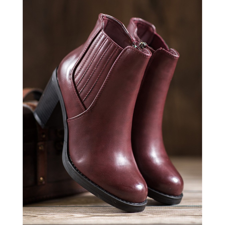 Comer Bottes en éco-cuir rouge 2 Comer Bottes en éco-cuir rouge 2