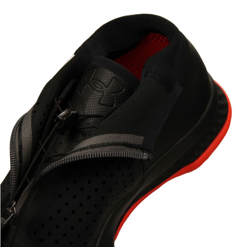 Under Armour Architech Futuriste M 3020546-002 le noir 1