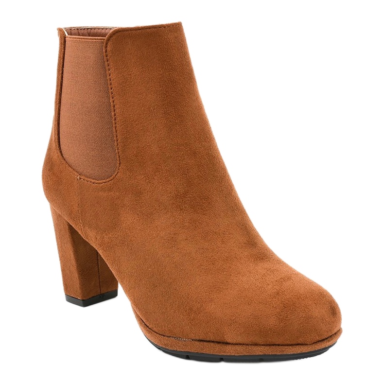 Bottines marron sur le poteau F156-2 brun 1 Bottines marron sur le poteau F156-2 brun 1