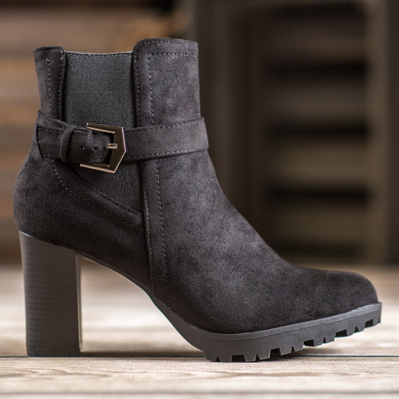 SHELOVET Bottines en daim sur la plate-forme noir 1