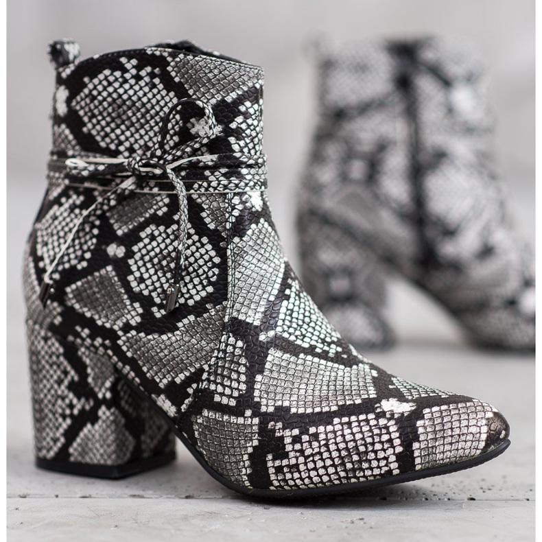 SHELOVET Bottes sur un poteau multicolore 1