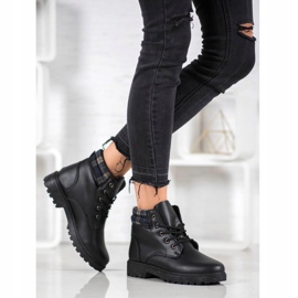 SHELOVET Trappeurs confortables sur la plate-forme le noir 2