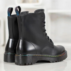 Bella Paris Travailleurs lacés noir 1