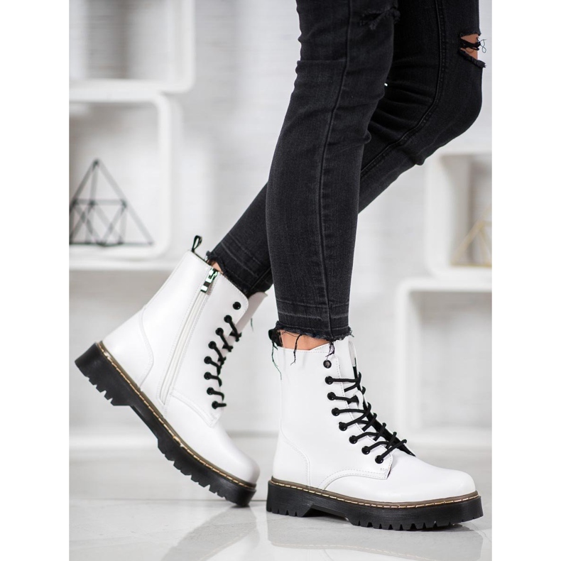 SHELOVET Travailleurs blancs 1