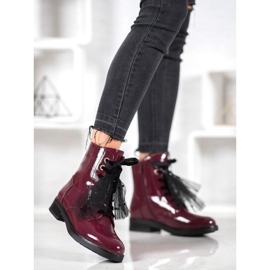 SHELOVET Ouvriers en cuir écologique laqué rouge 2 SHELOVET Ouvriers en cuir écologique laqué rouge 2