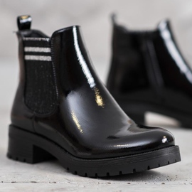 SHELOVET Chaussons de sport sur la plate-forme le noir 1