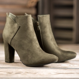 Bottines sexy en daim VINCEZA vert 2