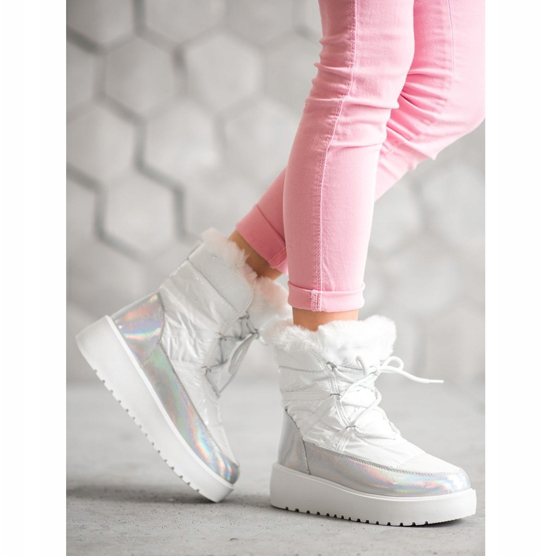 Bella Paris Bottes de neige à la mode blanche 1 Bella Paris Bottes de neige à la mode blanche 1