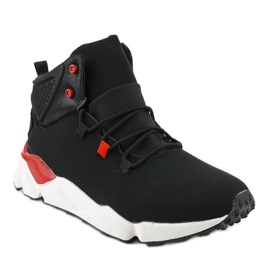 Baskets noires isolées F35-1 le noir 1