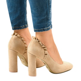 Escarpins en daim beige LE037P 3