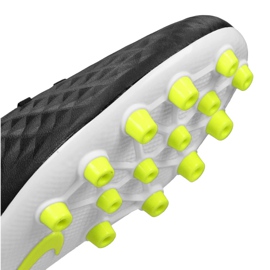 Chaussure Nike Legend 8 Academy Ag M AT6012-007 gris noir 1